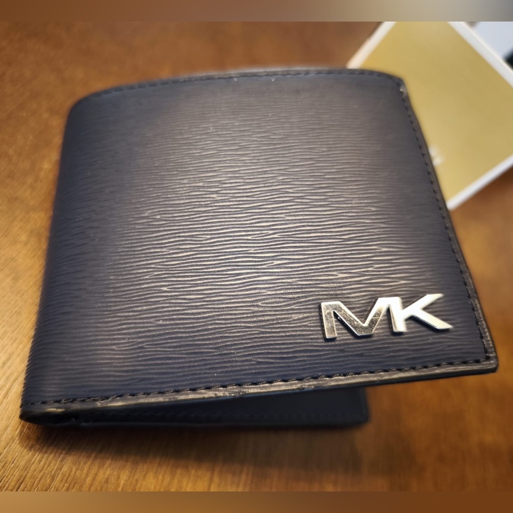 NWT - Brand New Michael Kors Navy Textured Leather Wallet